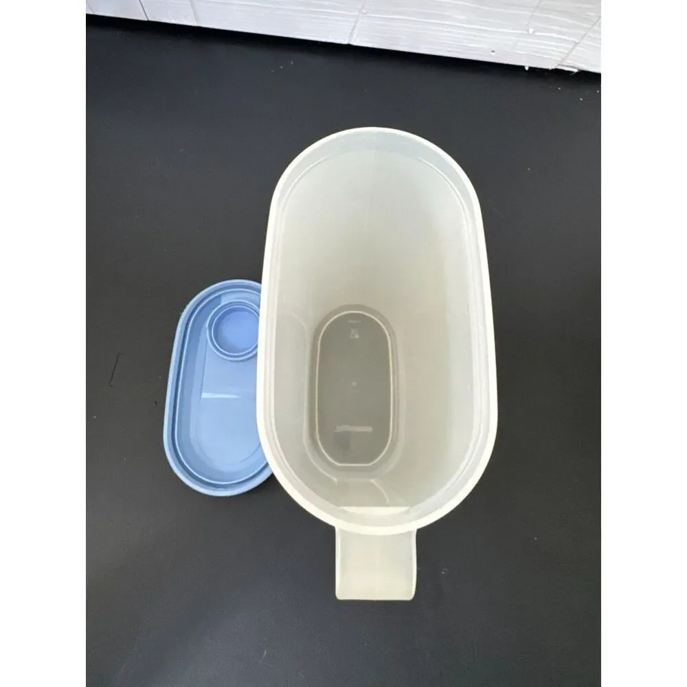 Tupperware slim line